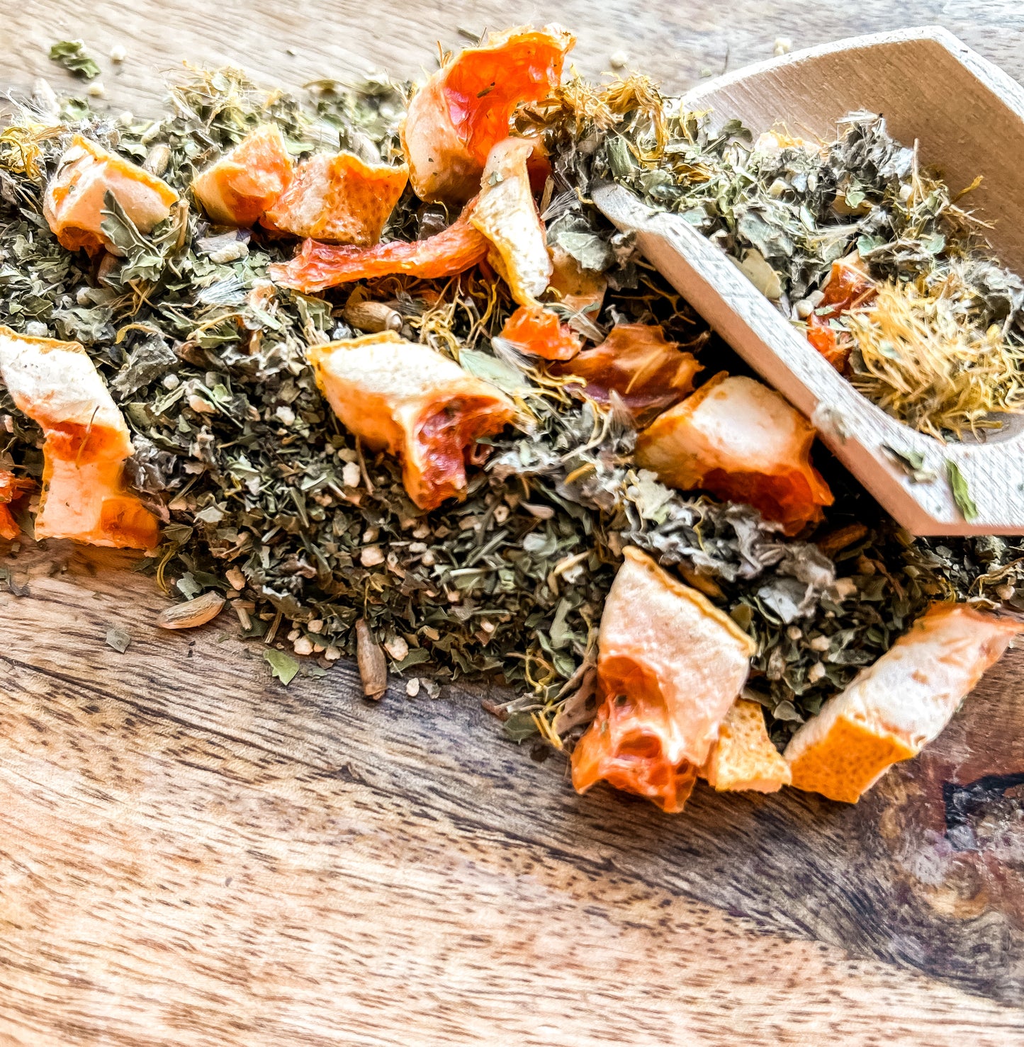 Boozy - Peppermint Herbal loose leaf tea blend