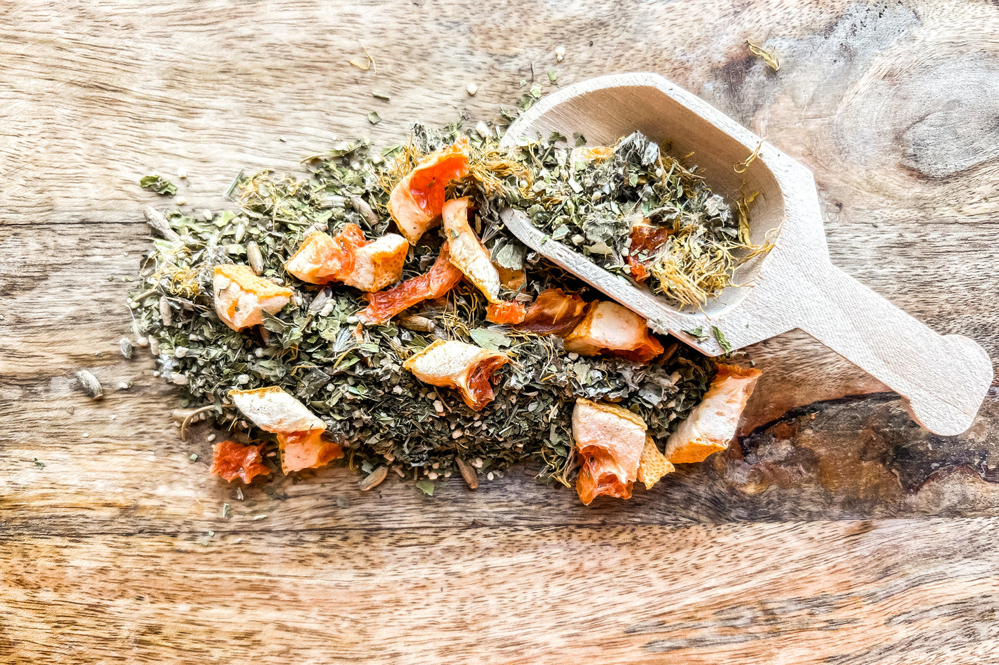 Boozy - Peppermint Herbal loose leaf tea blend