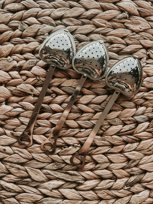 Metal heart tea steeper wand
