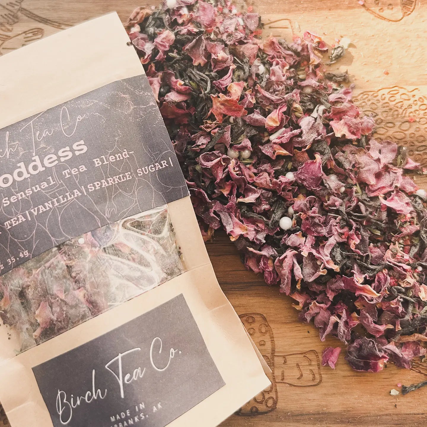 Goddess - loose leaf sensual tea blend - Rose - Black Tea.